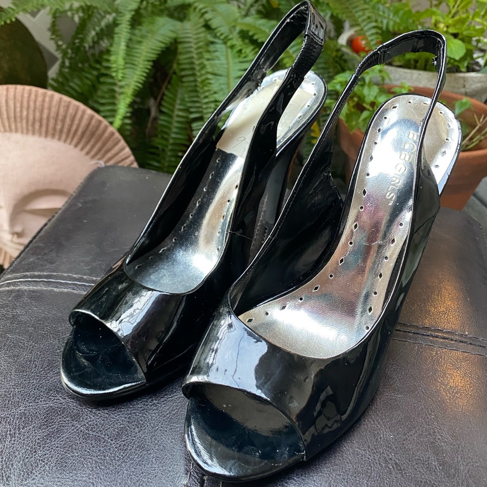 BCBGirls Black Slingback Peep Toe Heels Size 9